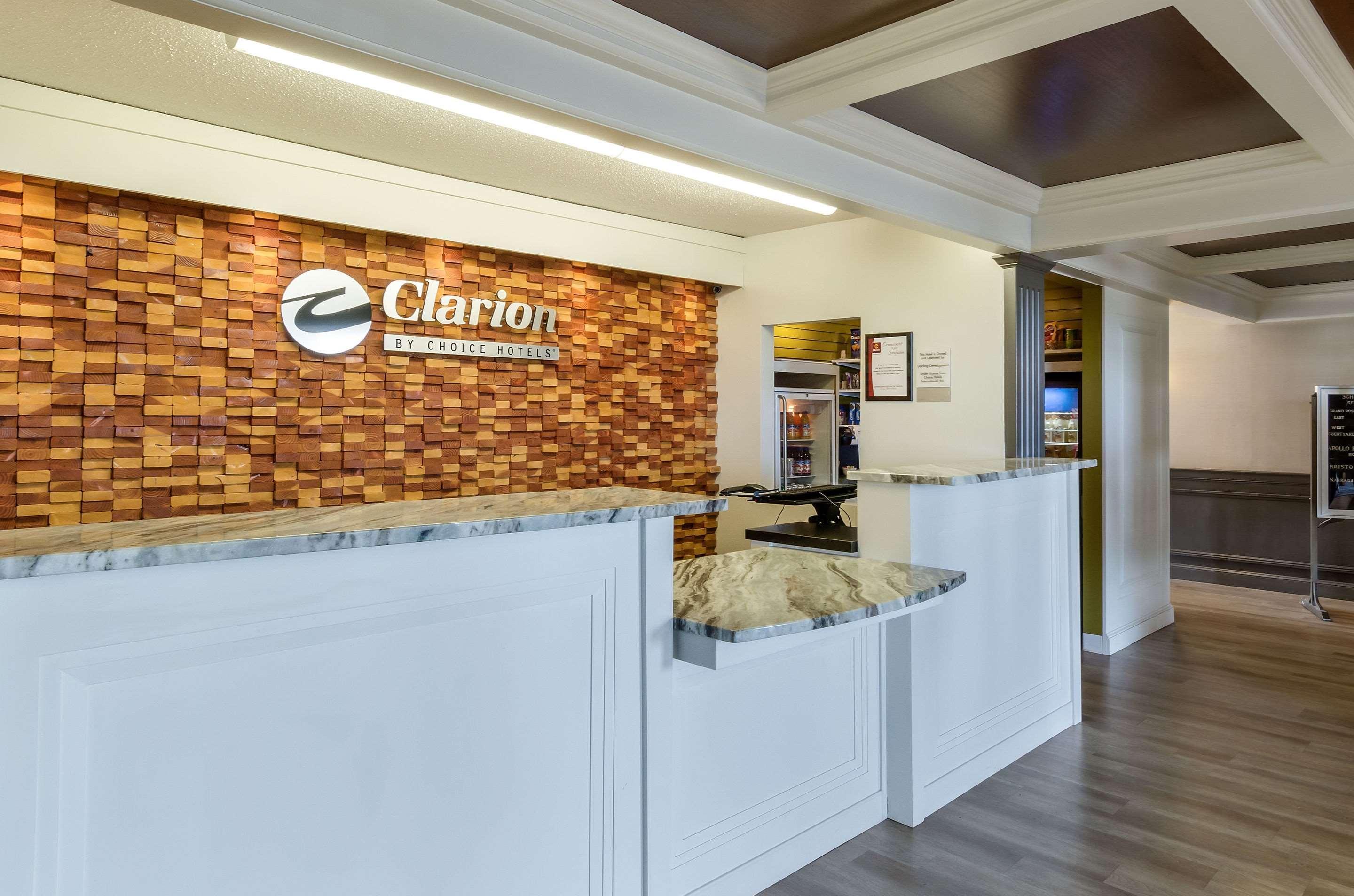 Clarion Hotel Seekonk - Providence Exteriér fotografie